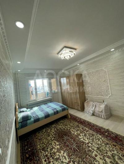 Продаю 1-комнатную квартиру, 35м2 + лоджия 4м2кв. м., этаж - 7/9, Восток 5.