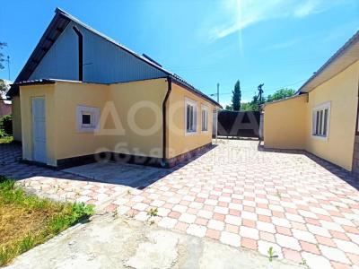 Продаю дом 5-ком. 90кв. м., этаж-1, 15-сот., стена кирпич, Кун-туу.