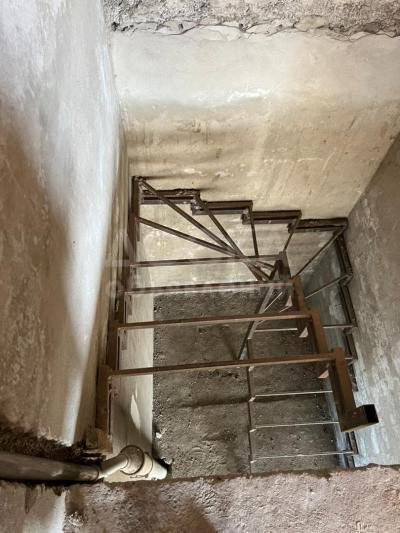 Продаю 5-комнатную квартиру, 224 кв.м2кв. м., этаж - 4/5, Коперника 24/2.