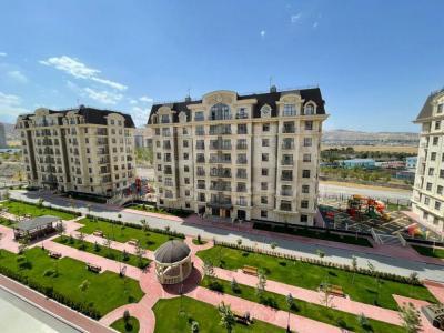 Продаю 4-комнатную квартиру, 159кв. м., этаж - 8/8, Премиум элитка ЖК Французский квартал Цена 1550$ за м2.