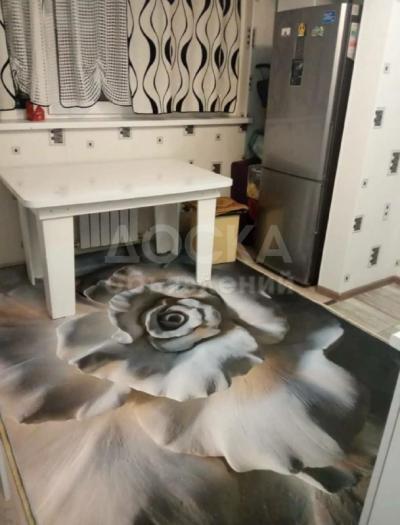 Продаю 2-комнатную квартиру, 57кв. м., этаж - 8/9, Гагарина 139Б.