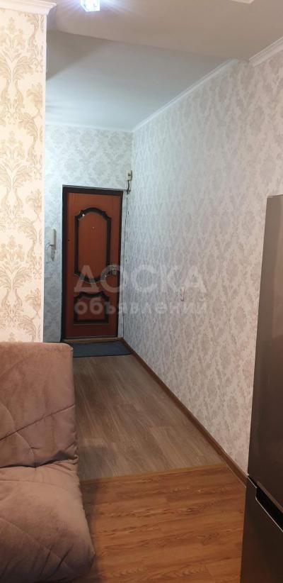 Продаю 1-комнатную квартиру, 35кв. м., этаж - 2/9, Ауэзова.