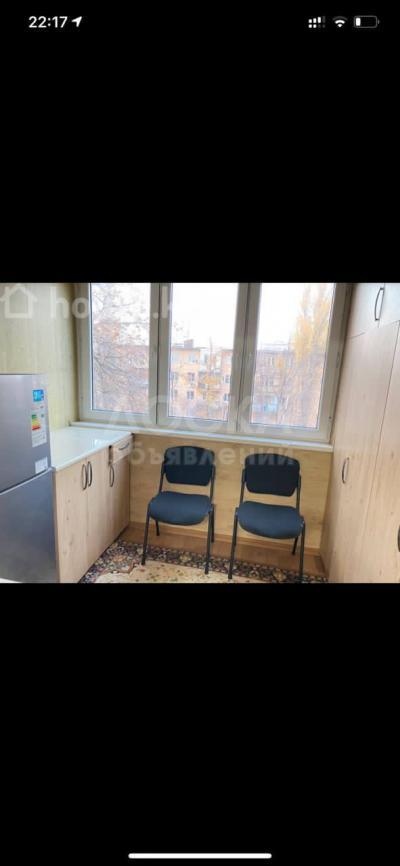 Продаю 3-комнатную квартиру, 64кв. м., этаж - 3/4, 5мкр.