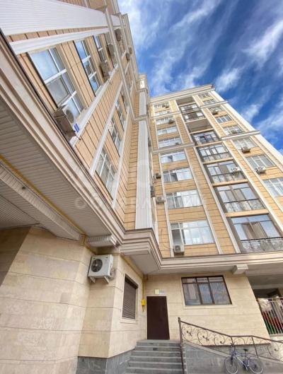 Продаю 2-комнатную квартиру, 51кв. м., этаж - 6/10, Шевченко\фрунзе.