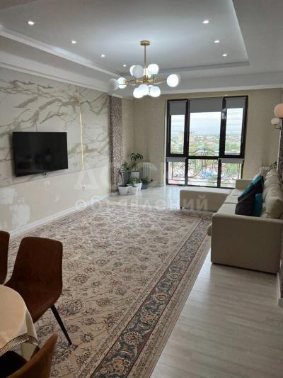 Продаю 3-комнатную квартиру, 122кв. м., этаж - 7/10, Чуй\Карпинка.