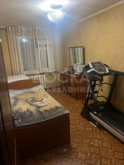 Продаю 3-комнатную квартиру, 58кв. м., этаж - 1/4, 4 мкр..