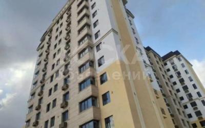 Продаю 2-комнатную квартиру, 61,67кв. м., этаж - 8/10, Мкр.Кок-Джар, 7-апреля/ Шоокум.