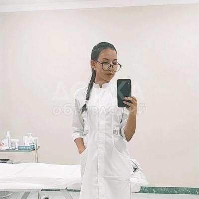 Косметолог-эстетист
С медицинским образованием