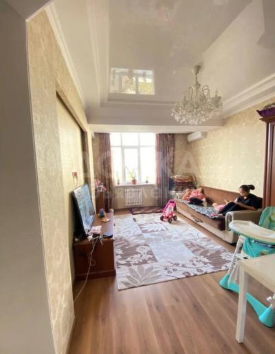 Продаю 2-комнатную квартиру, 51кв. м., этаж - 6/10, Шевченко 125.