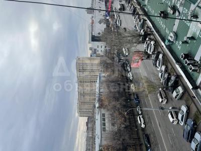 Продаю 3-комнатную квартиру, 100кв. м., этаж - 6/9, Чуй Гоголя .