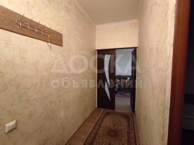 Продаю 1-комнатную квартиру, 45кв. м., этаж - 8/9, Гагарина 139.