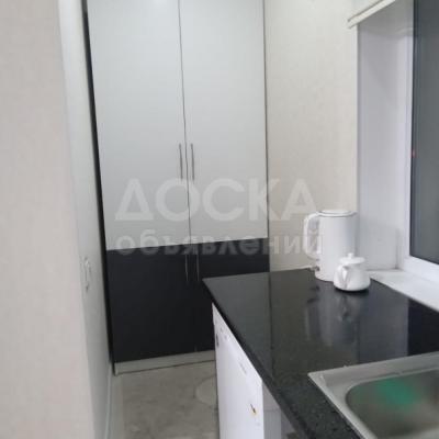 Продаю 3-комнатную квартиру, 90кв. м., этаж - 3/10, Калык акиева. Фрунза.