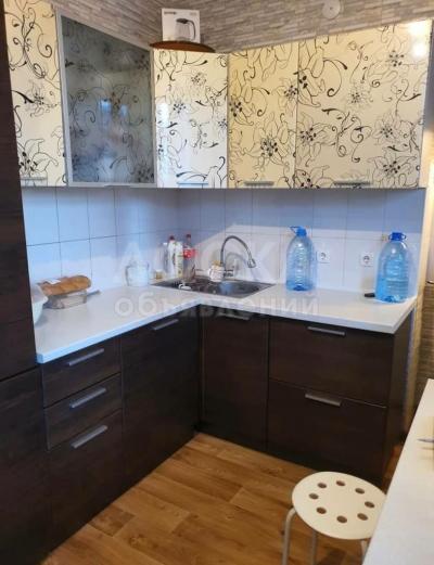 Продаю 1-комнатную квартиру, 50кв. м., этаж - 3/10, Оразбекова/ Боконбава/ Линейная..