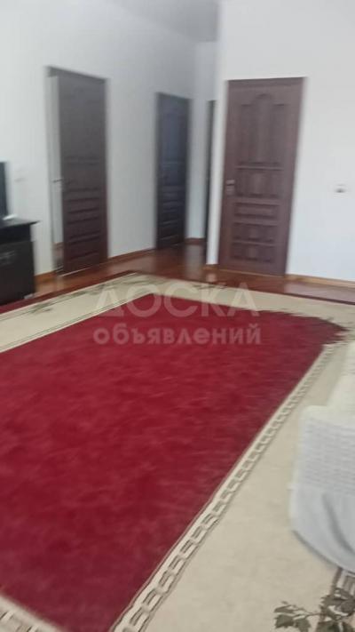 Продаю дом 1-ком. 307кв. м., этаж-2, 4-сот., стена кирпич, Ахунбаева-Кропоткина..