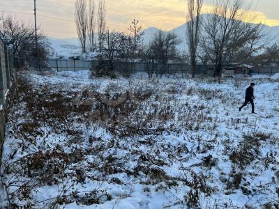 Продаю участок под строительство, 10 соток Кой таш бекберди уулу асанкул 1.