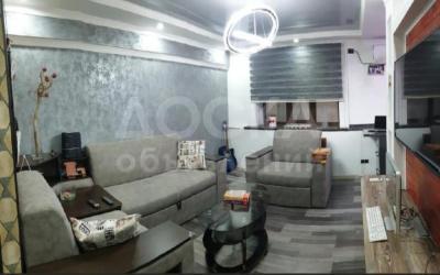 Продаю 2-комнатную квартиру, 60кв. м., этаж - 1/5, р-он Vefa.