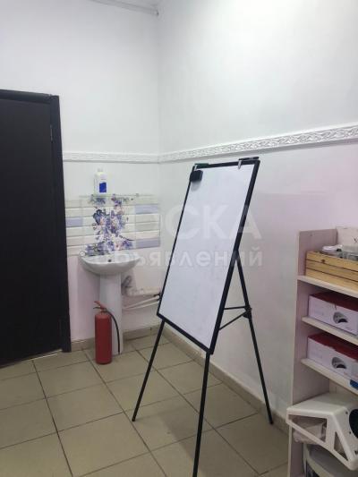 Бизнес под ключ продается действующий прибыльный бизнес ОсОО

Бизнес под ключ продается действующий прибыльный бизнес 

осоо милагро (лицензия и все необходимые документы имеются)