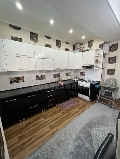 Продаю 4-комнатную квартиру, 116кв. м., этаж - 5/10, Южная Магистраль/Бакаева.