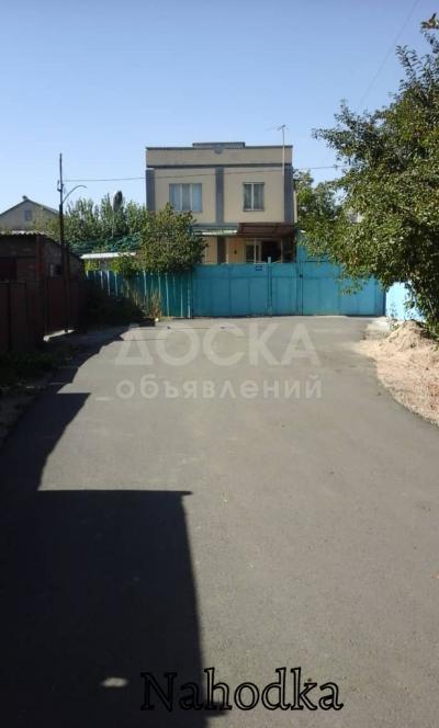 Продаю дом 5-ком. 165кв. м., этаж-2, 5-сот., стена ж/б панель, с. Лебединовка.