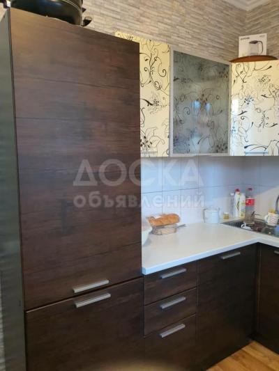 Продаю 1-комнатную квартиру, 50кв. м., этаж - 3/10, Орозбекова/Боконбаева.