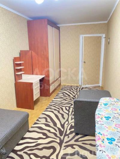 Продаю 3-комнатную квартиру, 58кв. м., этаж - 3/4, 5 мкр.