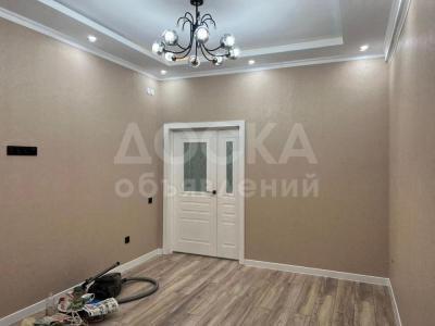 Продаю 1-комнатную квартиру, 41кв. м., этаж - 3/10,  Юж Магистраль\ Сухэ Батора.