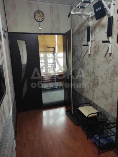 Продаю 3-комнатную квартиру, 82кв. м., этаж - 2/9, Шопокова .