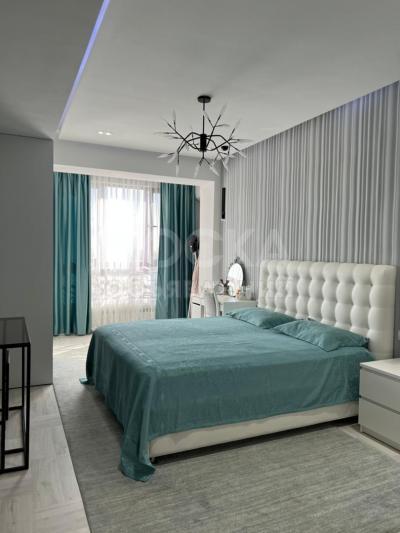 Продаю 4-комнатную квартиру, 167кв. м., этаж - 6/10, Чуй\Карпинка.