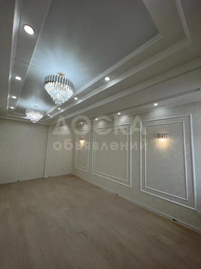 Продаю 3-комнатную квартиру, 112кв. м., этаж - 9/9, Уметалиева\Жумабека.