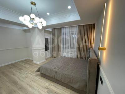 Продаю 3-комнатную квартиру, 96кв. м., этаж - 9/10, Баха\Гагарина.