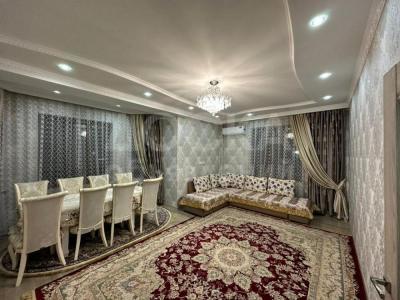 Продаю 2-комнатную квартиру, 80кв. м., этаж - 4/10, Абдрахманова 99/1.