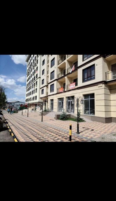 Продаю 2-комнатную квартиру, 73кв. м., этаж - 9/10, Токтогула/Карпинка.