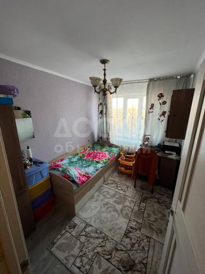 Продаю 3-комнатную квартиру, 90кв. м., этаж - 5/6, 8мкр.