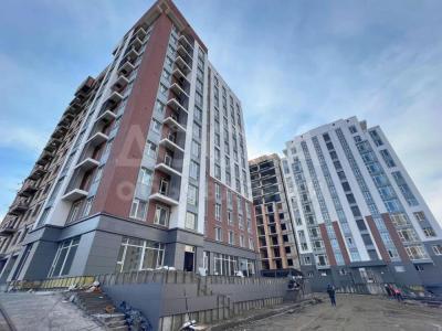 Продаю 1-комнатную квартиру, 42кв. м., этаж - 5/10,  Юж Магистраль\ Куттубаева.