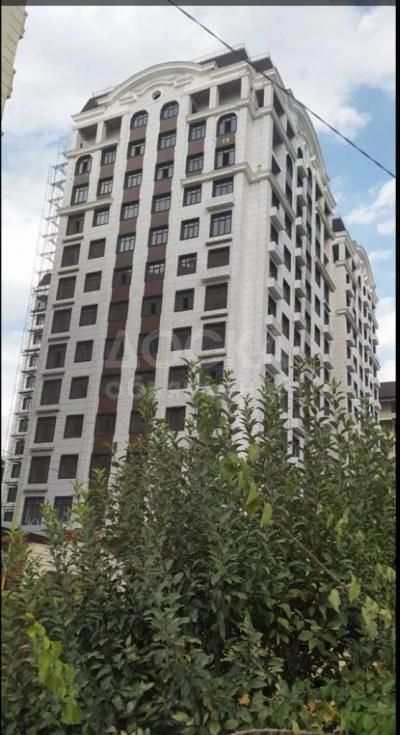 Продаю 3-комнатную квартиру, 98кв. м., этаж - 5/10, Московская\Тоголок Молдо.