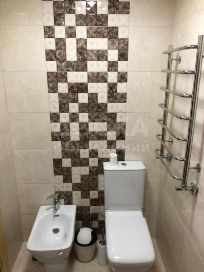 Продаю 3-комнатную квартиру, 100кв. м., этаж - 5/6, Джал 15.