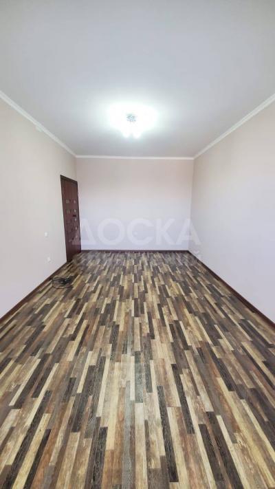 Продаю 1-комнатную квартиру, 45кв. м., этаж - 6/9, Кок-Жар.