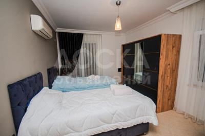 Продаю 4-комнатную квартиру, 252кв. м., этаж - 3/7, Махмутлар, Аланья, Турция.