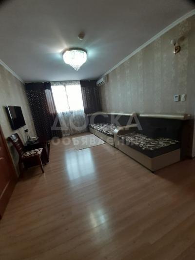 Продаю 3-комнатную квартиру, 89кв. м., этаж - 10/10, Нижний Джал 82000$.