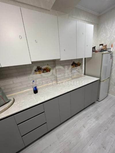 Продаю 1-комнатную квартиру, 37кв. м., этаж - 4/8, 8-мкрн 37000$.