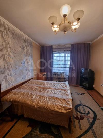 Продаю 1-комнатную квартиру, 35кв. м., этаж - 3/9, восток 5.