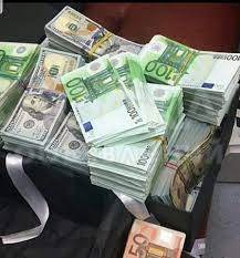 продаются фальшивые банкноты
свяжитесь со мной через WhatsApp: +306995209818