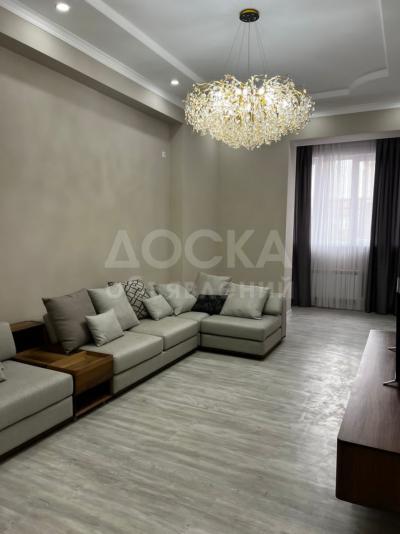 Продаю 3-комнатную квартиру, 103кв. м., этаж - 1/9, Магистраль\Алматинка.