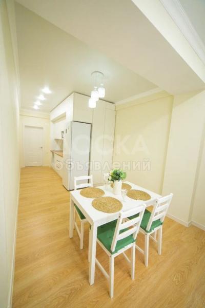 Продаю 1-комнатную квартиру, 54кв. м., этаж - 10/10, Джал.