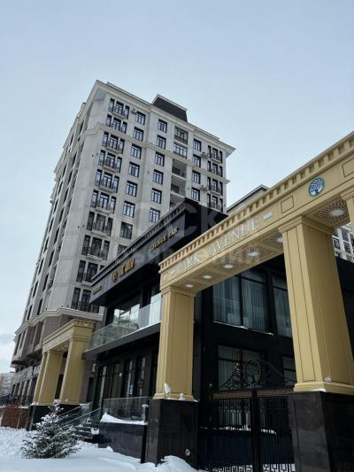 Продаю 1-комнатную квартиру, 42кв. м., этаж - 9/10,  Юж Магистраль\ Сухэ Батора.