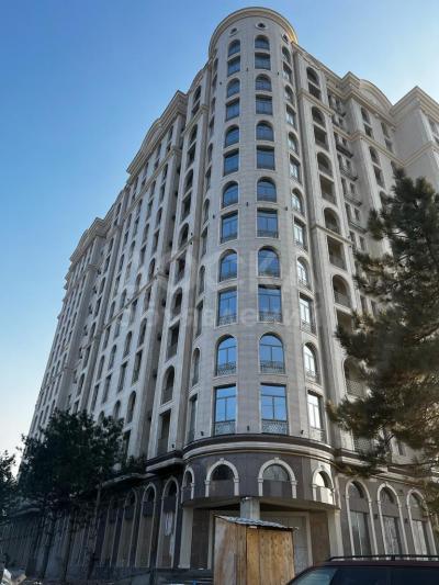 Продаю 4-комнатную квартиру, 159кв. м., этаж - 9/10,  Юж Магистраль\ Куттубаева.