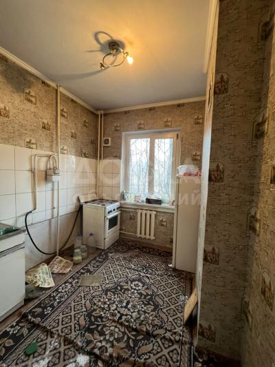 Продаю 3-комнатную квартиру, 62кв. м., этаж - 2/5, Гоголя\Фрунзе.