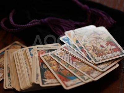 Гадание на Таро, Магическая помощь, Чистка от негатива