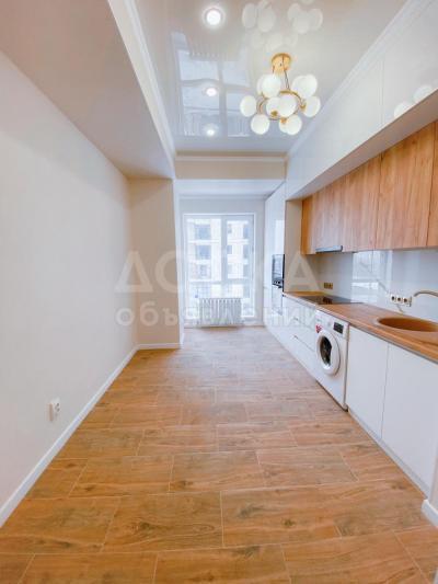 Продаю 3-комнатную квартиру, 80кв. м., этаж - 7/10, Калык Акиева/Боконбаева .