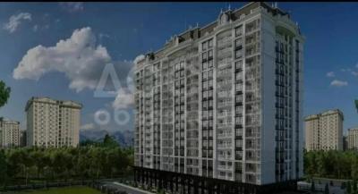 Продаю 3-комнатную квартиру, 141кв. м., этаж - 10/10, Центр .